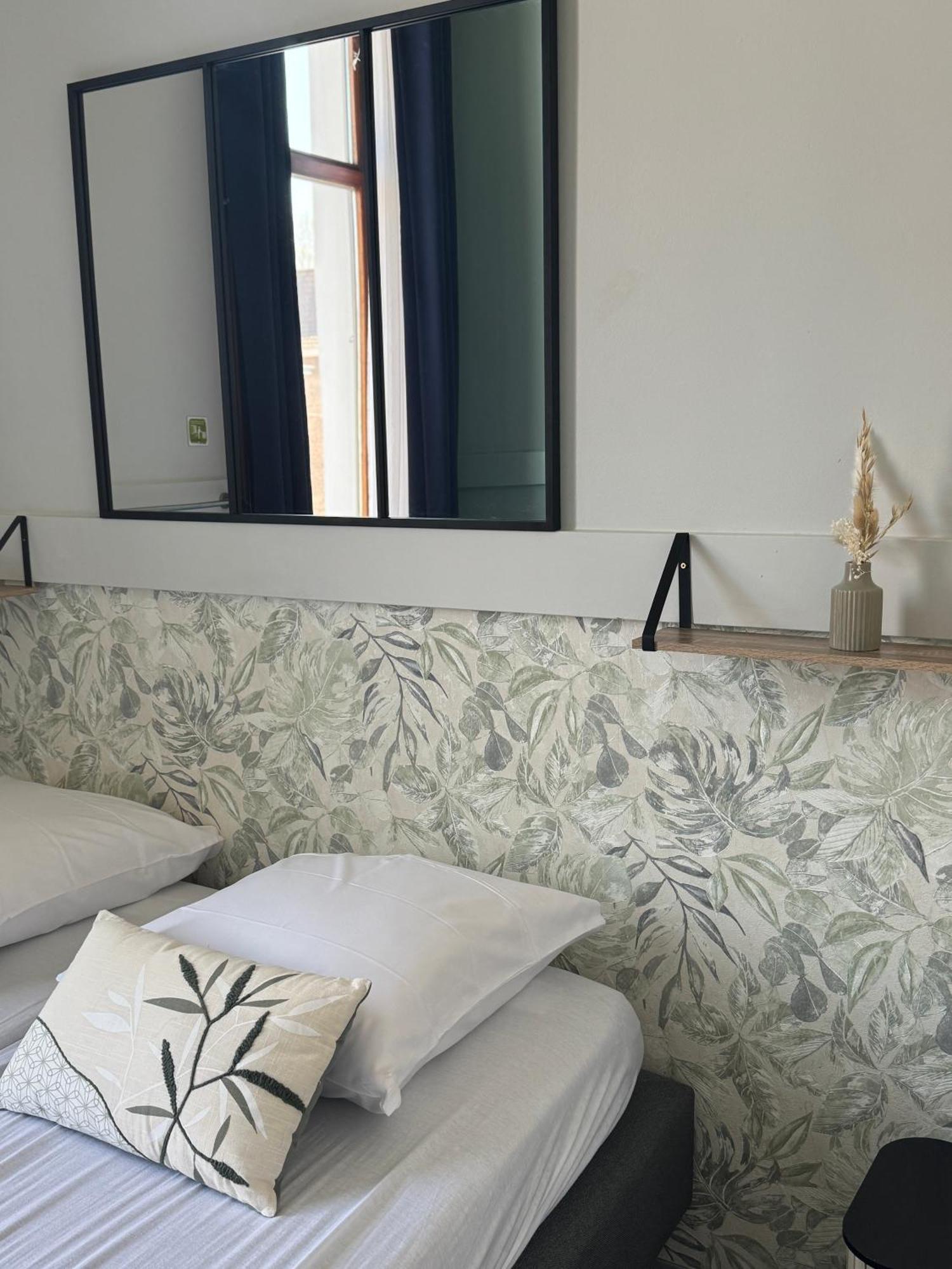 Hi Tournai Hostel מראה חיצוני תמונה
