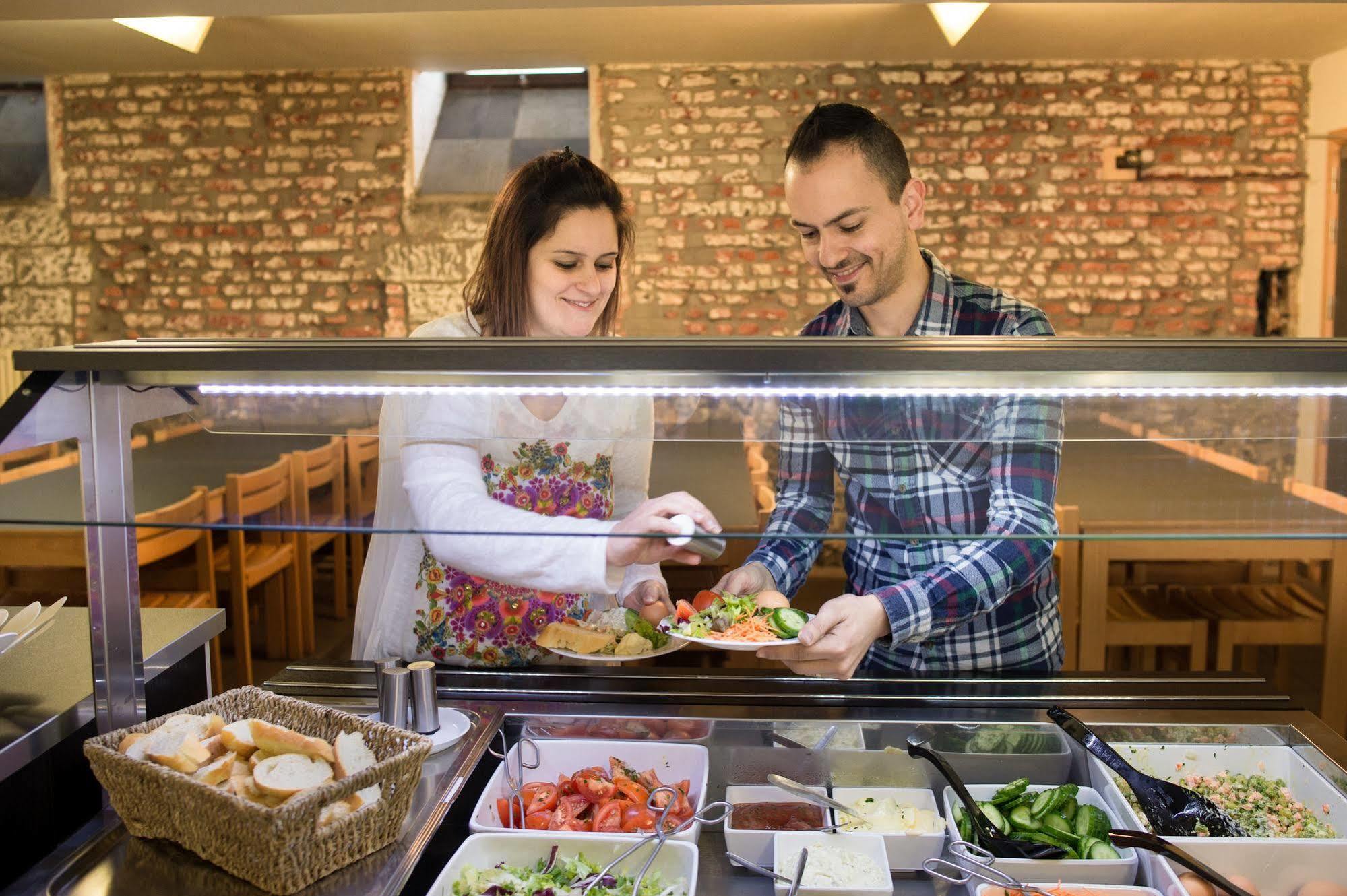Hi Tournai Hostel מראה חיצוני תמונה